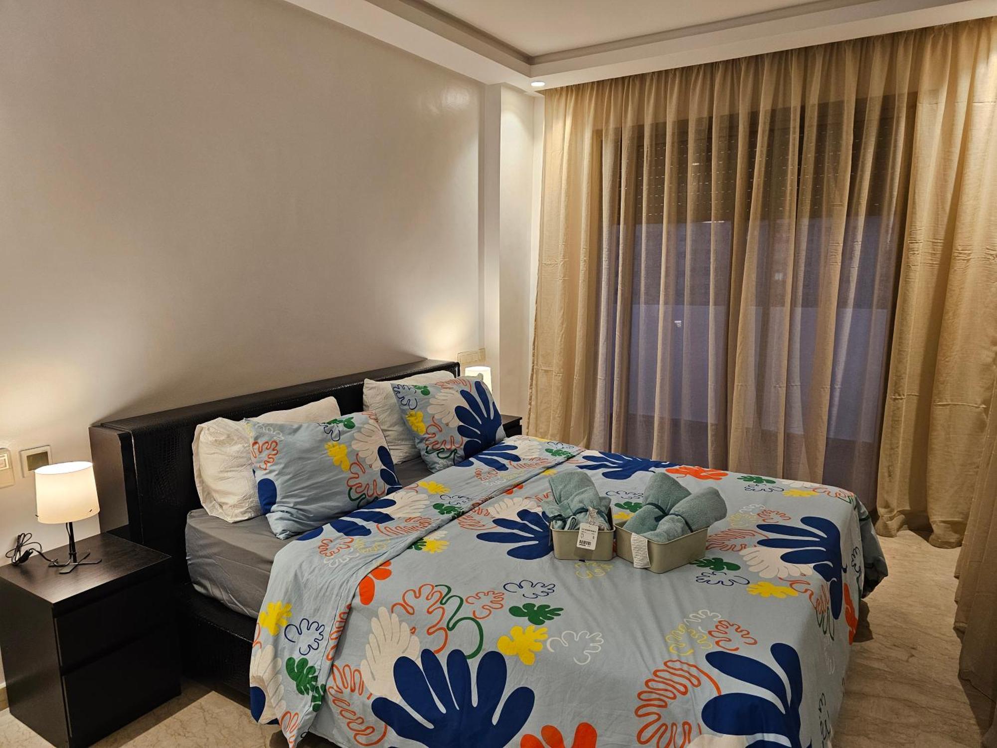 Appartement Luxury Living 3 Bedroom With Garden Terrace And Private Balcony *
